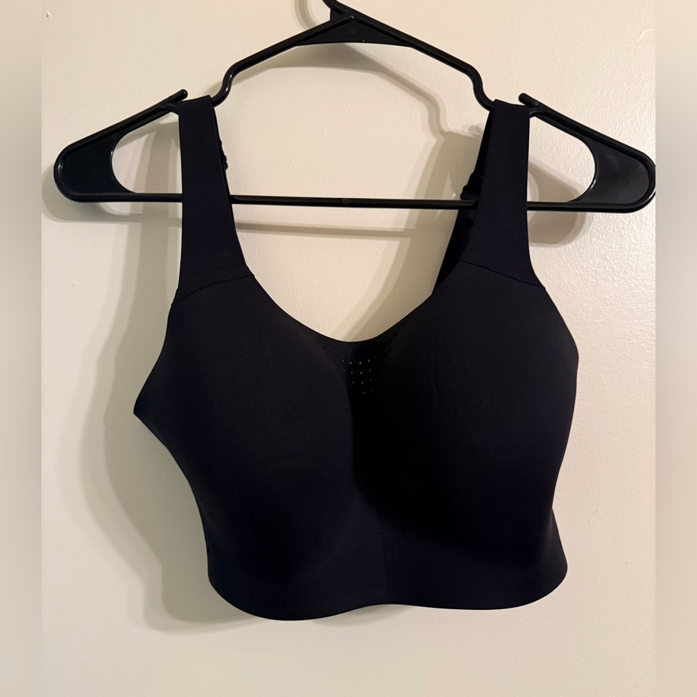 Victoria's Secret Black Seamless Bra